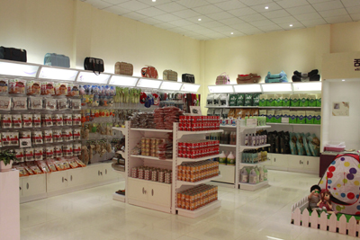 1480916211857868.jpg 样板店店内-3.JPG